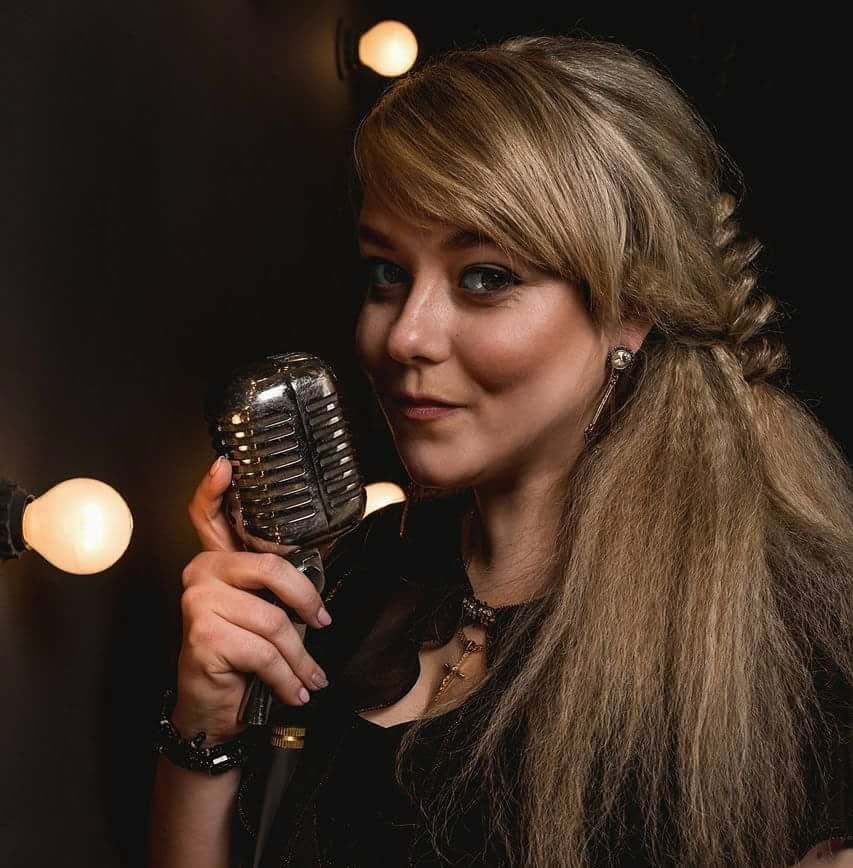 Katerina Komisar